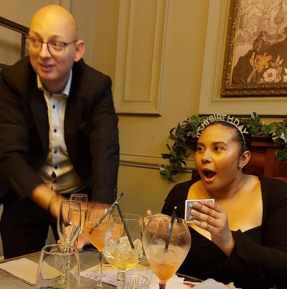 Professional Yorkshire Party Magician At Birthday Celebration. Restaurant Magician